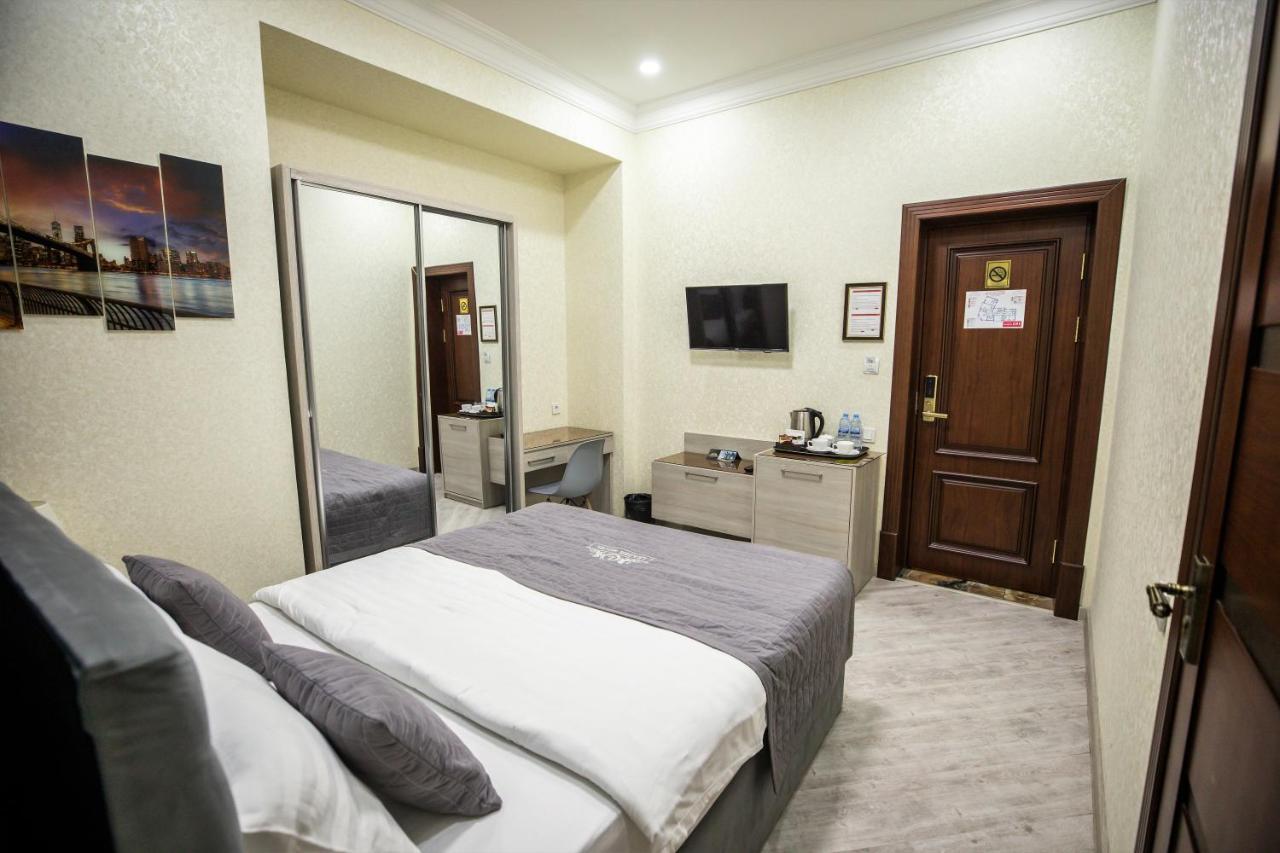 Leader Hotel Tasjkent Eksteriør billede