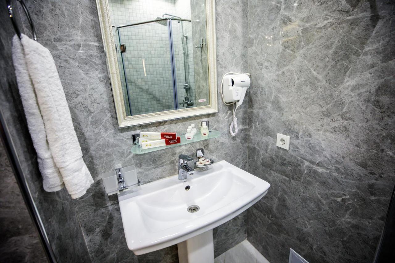 Leader Hotel Tasjkent Eksteriør billede